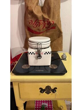 A3. Cookie Jar